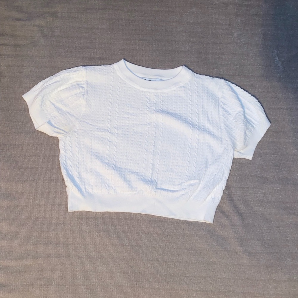 Simplistic White Crop top